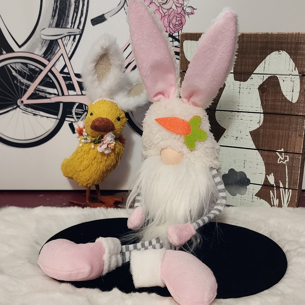 Fun Easter Gnome